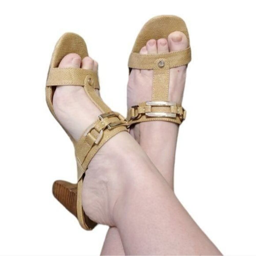 Anne Klein MULES Heels Sandals Shoes GOLD Slip On OPEN TOE Women's WOMAN'S 8 M - Picture 2 of 12